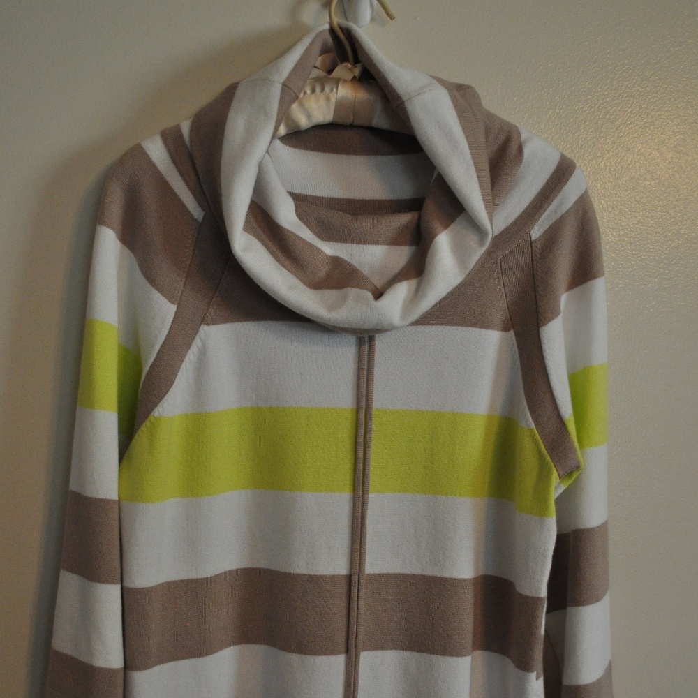 Evolution Sweater by Cirus